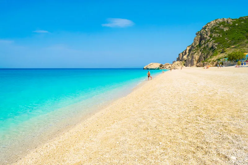 Plaja Kathisma, Lefkada